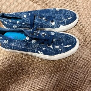 Blowfish Blue Starry sun moon Athletic Shoes Size 7.5
